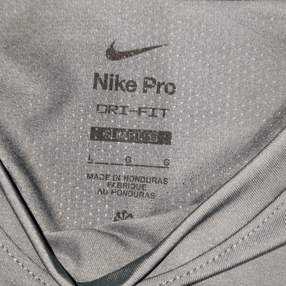 Brand New Nike Long Sleeve Active Top !!! - Picture 4 of 5